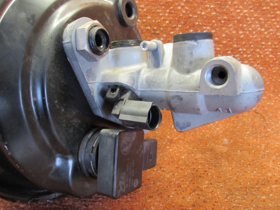 1K2614105AS * 1K2614019H brake servo master cylinder VW Golf Mk5 Jetta
