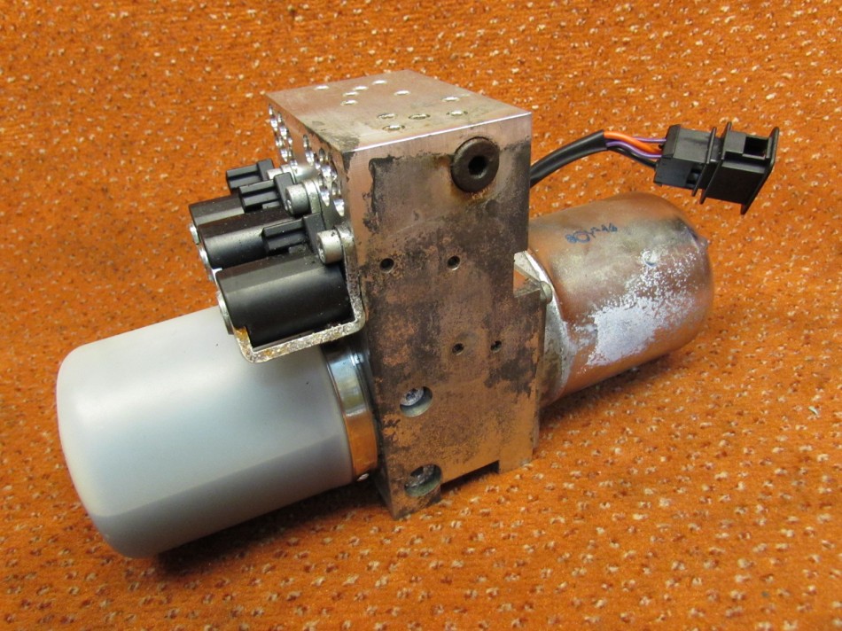 1q0871789c * 1q0871791b Pompe hydraulique Hydraulique capote capote